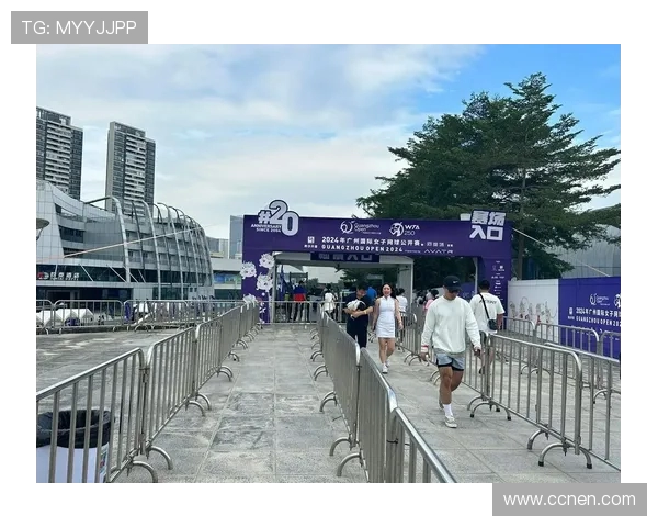 广州网球队在冠军赛中的团队协作展现出色值得赞赏 广州网球队在冠军赛中的团队协作展现出色值得赞赏