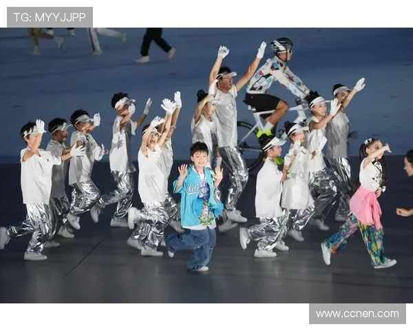 成都街舞队在世界滑板锦标赛中以58分稳居积分榜首位