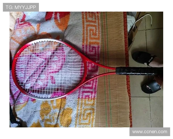 杨强独家分享网球技巧与心得助你提升球技与比赛表现 杨强独家分享网球技巧与心得助你提升球技与比赛表现