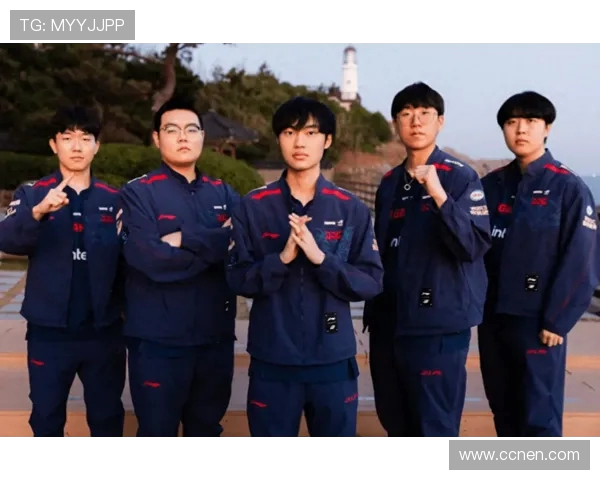 深入解析JDG战队运营体系与英雄联盟战术的成功之道 深入解析JDG战队运营体系与英雄联盟战术的成功之道