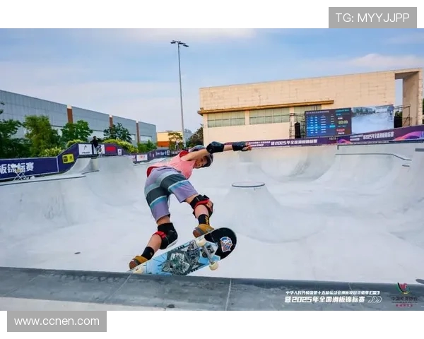 王静独家分享滑板技巧与心得体会助你轻松入门与提升滑板水平