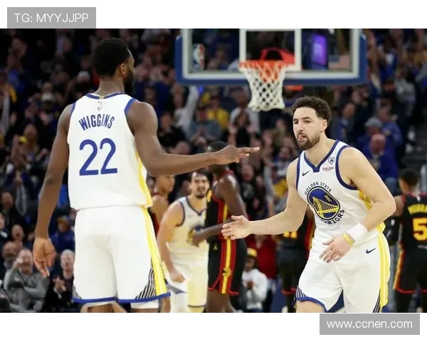 2015年NBA勇士与老鹰的巅峰对决回顾与精彩瞬间分析 2015年NBA勇士与老鹰的巅峰对决回顾与精彩瞬间分析