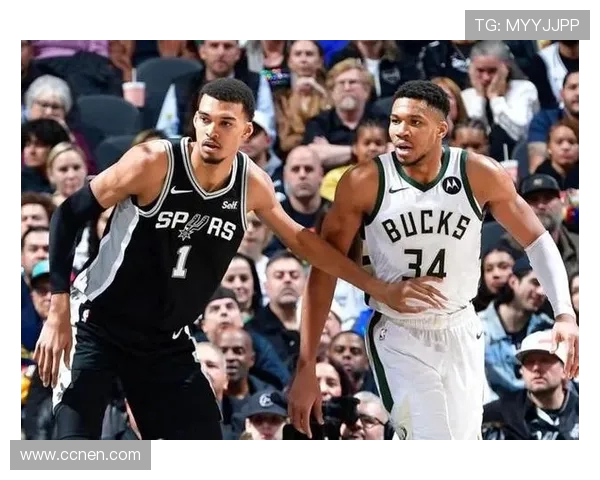 文班亚马场均20分10篮板3盖帽表现抢眼新秀奖项稳操胜券