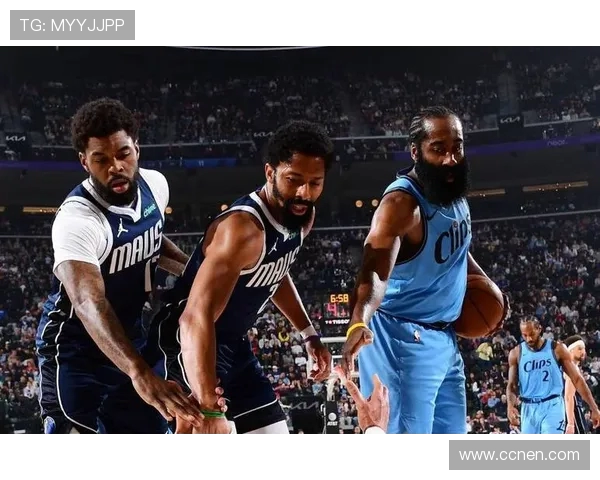 正直播NBA勇士对决快船精彩赛事全程回顾与分析