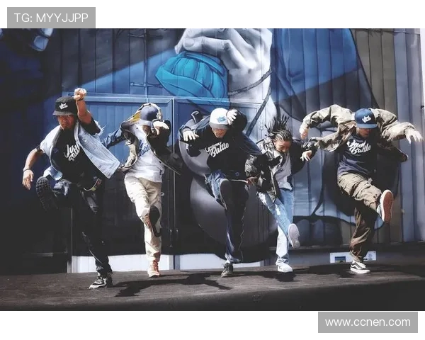 重庆街舞队实力飙升引领潮流创新高水平展现街舞魅力